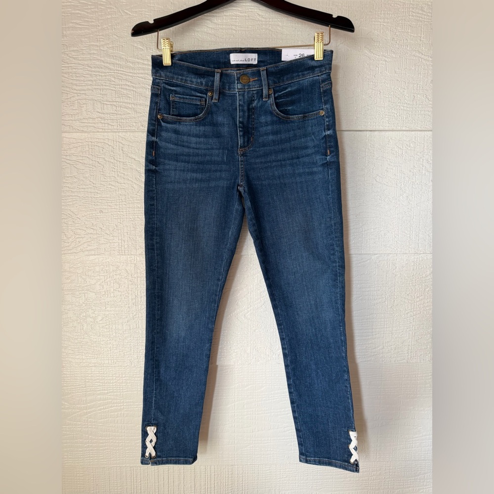 LOFT Slim Pockets Skinny Crop Jeans Lace Up Hem Size 26 Dark Wash